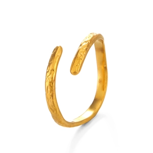 Minimalist gold-plated hammered stainless steel wrap ring for women with textured finish