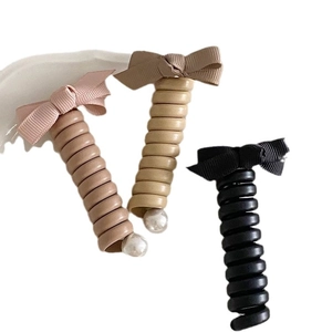 Élastiques à cheveux fil de téléphone avec nœuds et perles en rose, marron et noir