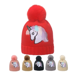 Berretto In Maglia Ricamato Unicorno Con Pompon Acrilico Caldo Cappello Invernale Per Donne Ragazze Stile Cartone Animato