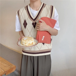Chaleco clásico de punto argyle con cuello en V y ribetes de rayas estilo preppy