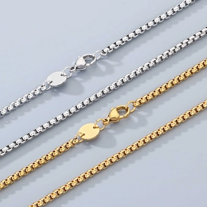 Collier Chaîne Box Minimaliste Acier Inoxydable Poli Haute Brillance Bijoux Unisexe Design Géométrique Tendance