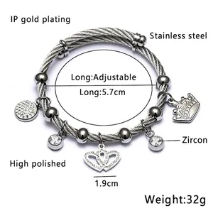 Bracelet ajustable en fil d'acier tressé avec breloques couronne, cœur et zircons