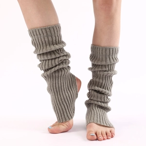 50 cm graue gestrickte Beinstulpen für Yoga und Ballett mit offenem Fersen-Design