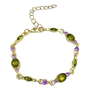 Bracciale vintage con strass verdi, catena dorata e chiusura regolabile da donna