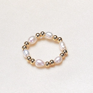 Elegant Freshwater Pearl Elastic Ring For Women Gold Filled Beads Rice Pearl Stretch Finger Ring Minimalist Jewelry Gift