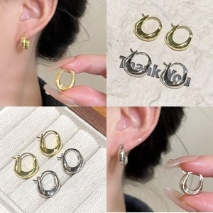 Minimalist U Shaped Hoop Earrings For Women 18K Gold Plated Copper Geometric Polished Chunky Huggie Ear Buckles Jewelry