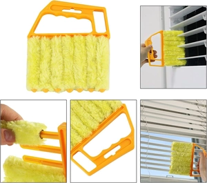 Detail van een 7-vinger microvezel jaloeziereiniger voor airco en ventilatieroosters