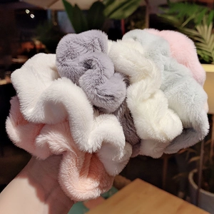 Fuffy plush oversized hair scrunchies in pastel colors for women hair styling
