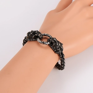 Men's gothic stainless steel lion head bracelet with round clasp in antique silver finish
