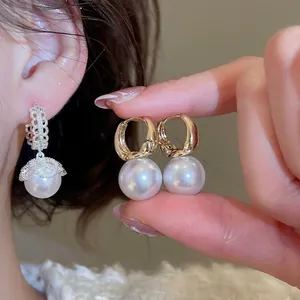 French retro pearl drop earrings with elegant gold and silver metal rings for women