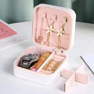 Portable white PU leather jewelry box organizer with velvet lining and compartments