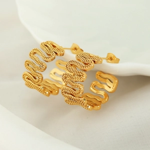 Wavy Line C Hoop Earrings Twisted Gold Plated Copper With Stainless Steel Earring Post Chic Cold Style Jewelry For Women