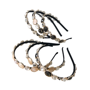 Retro Baroque headbands with crystals and pearls on elegant black and gold bases