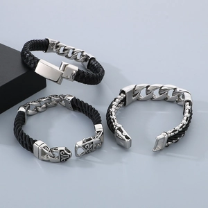 Men's braided leather bracelet with vintage steel magnetic clasp and Cuban chain detail