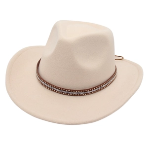 Cappello da cowboy classico in feltro crema con fascia in pelle borchiata per uomo e donna