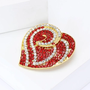 Élégante broche cœur coquelicot avec strass rouges et blancs sur monture dorée
