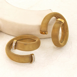 French vintage mesh cross open bangle in 18K gold plated steel with cubic zirconia