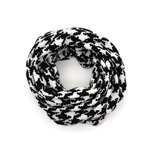 Classic black and white houndstooth knit snood scarf for men and women outdoor warmth