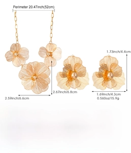 Detailed view of luxury gold floral necklace and earrings with precise dimensions