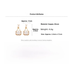 Detailed size specifications and 4.6g weight of gold square zircon drop earrings
