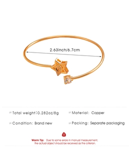 Bracelet étoile en cuivre or rose avec spécifications de 6,7 cm de diamètre et poids de 8g