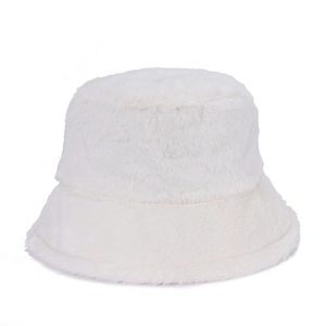 Close-up of the soft white faux fur texture on this stylish cashmere-style bucket hat