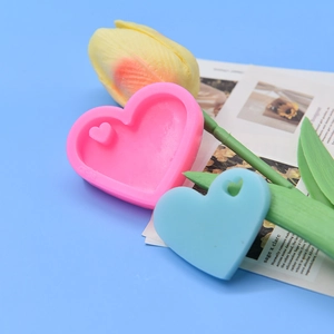 DIY heart shaped silicone mold for resin casting and fondant cake decoration