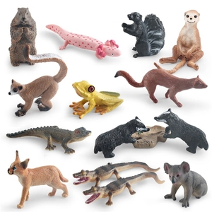 Set di 12 statuette realistiche di animali selvatici con koala e coccodrillo