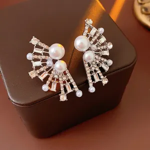 Fan Shaped Artificial Pearl Earrings With Rhinestones And Silver Earring Post Luxury Statement Jewelry For Women