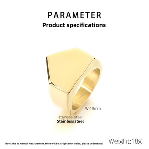 Detailed view of 19mm wide golden pyramid stainless steel ring with 18g weight specs