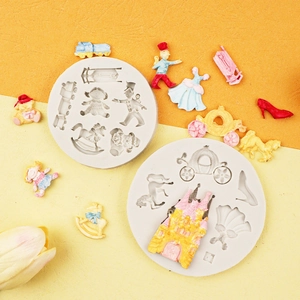 Stampi in silicone per fondente con castello, carrozza e forme di abiti da principessa