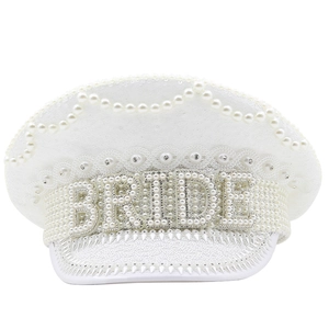 Cappello da capitano da sposa bianco con perle e scritta BRIDE per addio al nubilato