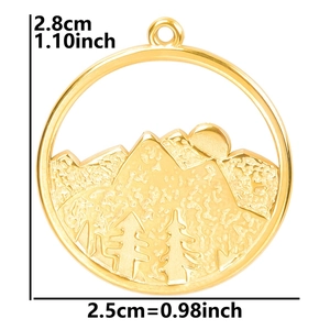 Detailed dimensions of 18k gold plated mountain pendant showing 2.8cm height and width