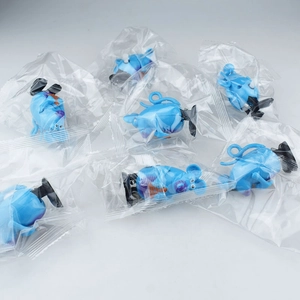 Wholesale blue wind-up clockwork mouse cat toys packaged in clear individual OPP bags