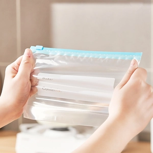 Thickened food storage bag with blue slider zipper and writable label for kitchen use