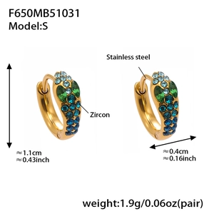 Detailed size chart for 18k gold plated U-shaped earrings with colorful zircons