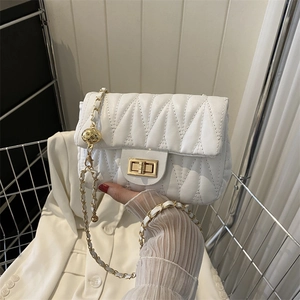 Small Quilted PU Leather Crossbody Bag With Adjustable Chain Strap And Golden Lock For Women Fashion Shoulder Square Bag