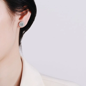 Classic S925 sterling silver sunflower stud earrings with round moissanite for women