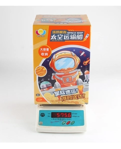 Dettaglio confezione set cucina astronave spaziale per bambini dal peso di 575 grammi