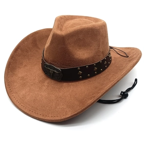 Cappello da cowboy in finta pelle scamosciata marrone con fibbia in metallo e sottogola