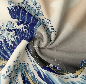 Détail de la texture du tissu de la tapisserie La Grande Vague de Kanagawa