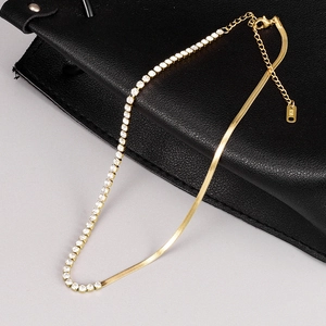 Schicke 18K vergoldete Schlangenkette und Strass-Tenniskette für Damen