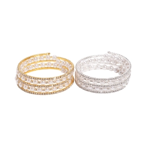 Luxurious layered wrap bracelet with white imitation pearls and sparkling rhinestones