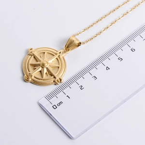 18K gold plated stainless steel compass pendant necklace with ruler measurement showing 2.5cm size