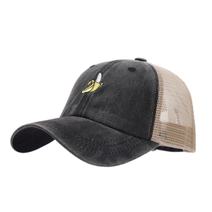 Retro baseball cap with banana embroidery and breathable mesh panel in black and beige