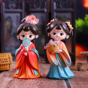 Set of 2 Chinese style resin figurines of girls in traditional Hanfu for desk decor