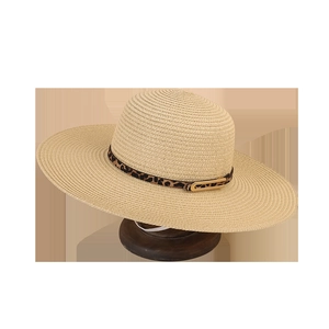 Beige wide-brim straw sun hat featuring a stylish leopard print band and gold buckle