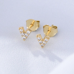 V Shape Stud Earrings With 925 Sterling Silver Earring Post Simple Zircon Geometric Jewelry For Women Fashion Minimalist