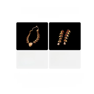 Detail showing wheat spike leaf pendant dimensions and necklace specifications