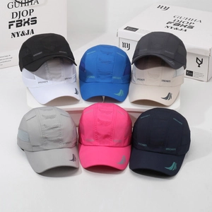 Quick-dry breathable mesh baseball caps for men and women available in six diverse colors